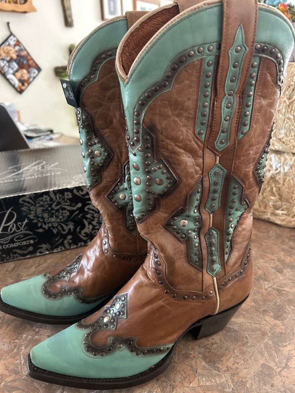 Dan Post Women’s Leather Brown and Turquoise Studded Western Boots - Picture 12 of 12